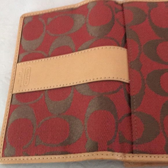 New Coach Red and Tan Wallet - Picture 3 of 5